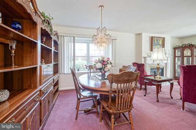 217 GAUNT DR, Mickleton, NJ 08056