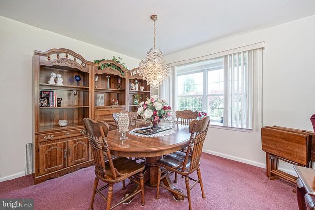 217 GAUNT DR, Mickleton, NJ 08056