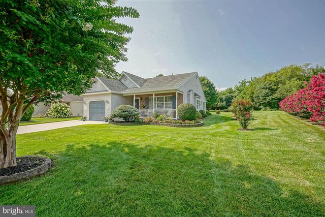 217 GAUNT DR, Mickleton, NJ 08056