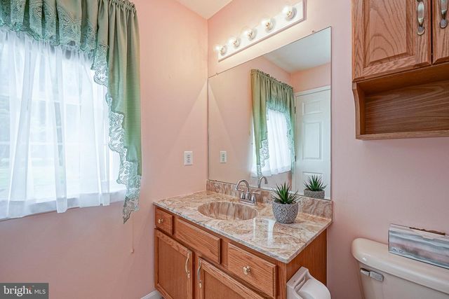 217 GAUNT DR, Mickleton, NJ 08056