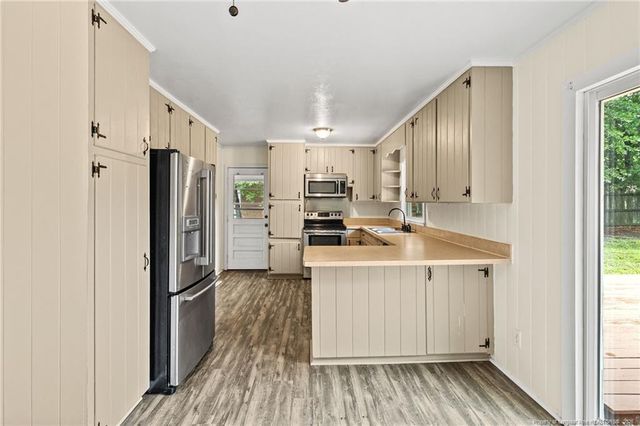 6415 Deland Avenue, Fayetteville, NC 28303