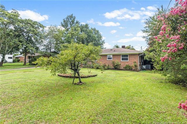 6415 Deland Avenue, Fayetteville, NC 28303