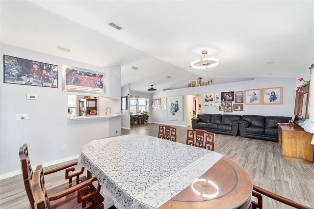 6880 SE 103RD PLACE, Belleview, FL 34420