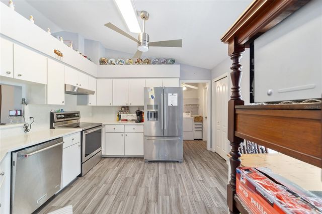 6880 SE 103RD PLACE, Belleview, FL 34420