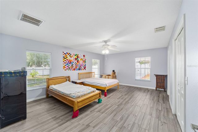 6880 SE 103RD PLACE, Belleview, FL 34420