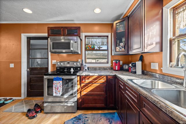 316 E Jackson Street, Mulberry, IN 46058