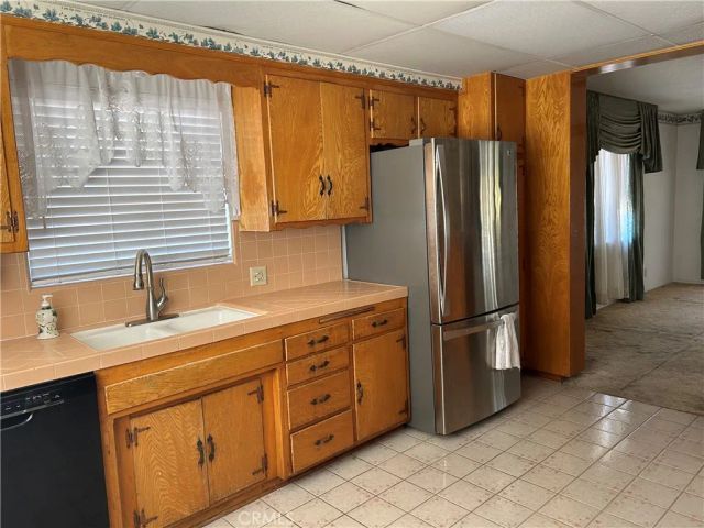 7941 Wentworth Street, Sunland, CA 91040