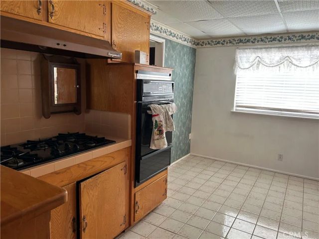 7941 Wentworth Street, Sunland, CA 91040