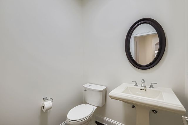 1161 Gavin Court, Lake Forest, IL 60045