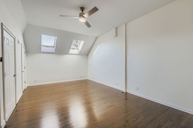 1161 Gavin Court, Lake Forest, IL 60045