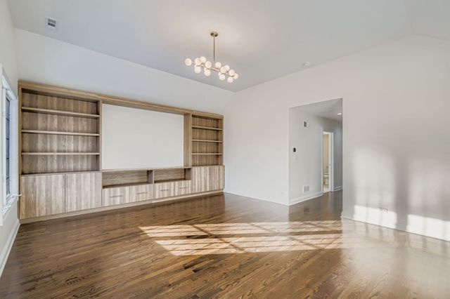 1161 Gavin Court, Lake Forest, IL 60045