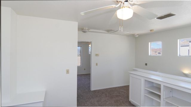 3140 E Laguna Ct, Elk Grove, CA 95758