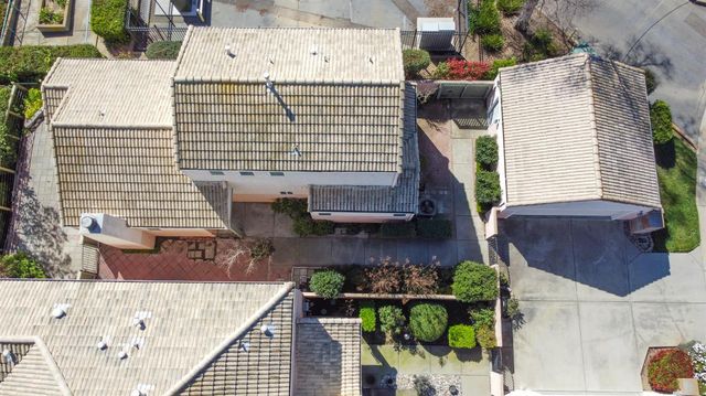 3140 E Laguna Ct, Elk Grove, CA 95758