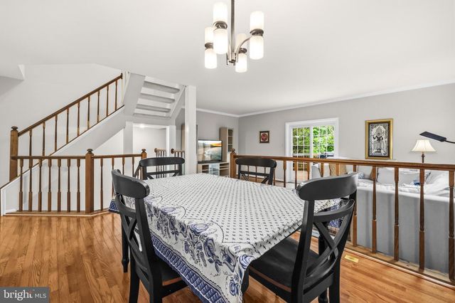 11938 SENTINEL POINT CT, Reston, VA 20191