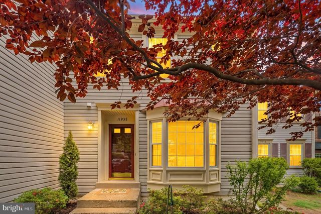 11938 SENTINEL POINT CT, Reston, VA 20191
