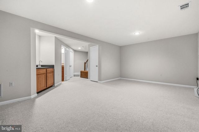 11938 SENTINEL POINT CT, Reston, VA 20191