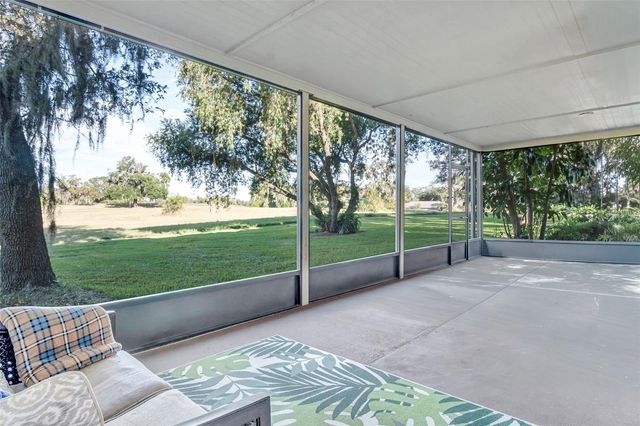 4 NOTTINGHAM WAY, Haines City, FL 33844