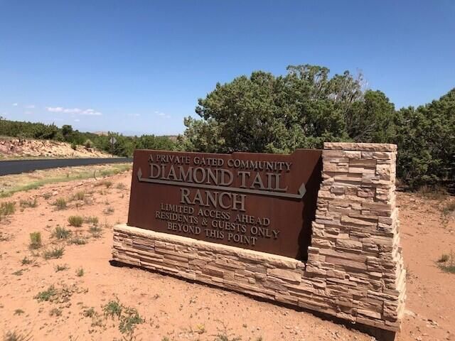 105 Montezuma Court, Placitas, NM 87043