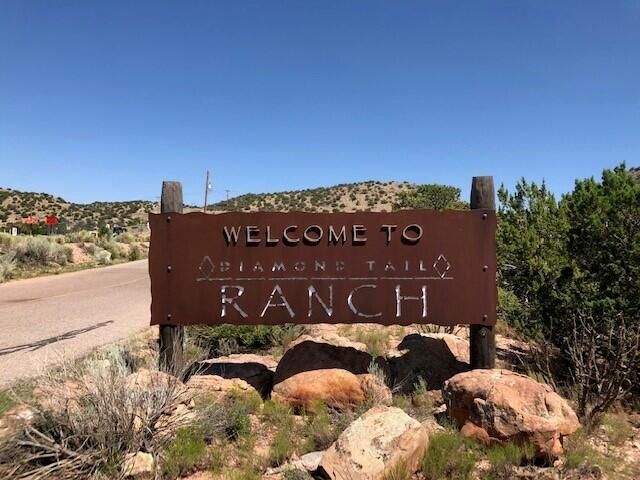 105 Montezuma Court, Placitas, NM 87043