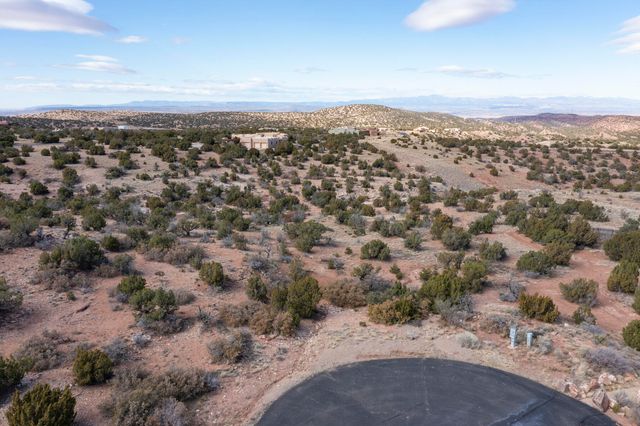 105 Montezuma Court, Placitas, NM 87043