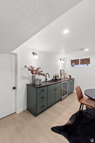 3020 E MIDDLETON WAY, Holladay, UT 84124