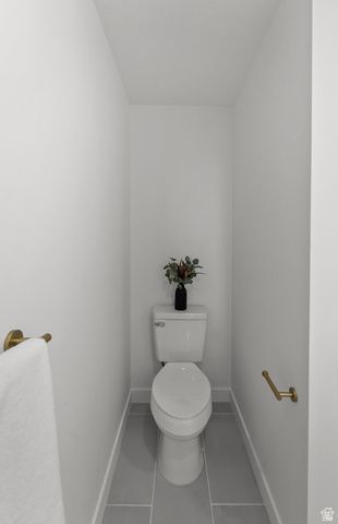 3020 E MIDDLETON WAY, Holladay, UT 84124