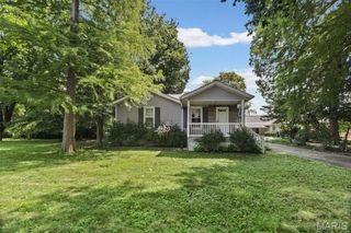 343 Avalon Street, Wood River, IL 62095
