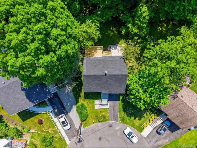 24 Fuller Road, Ossining, NY 10562