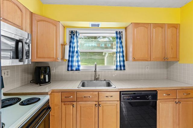 821 Belvoir Terrace, Chattanooga, TN 37412