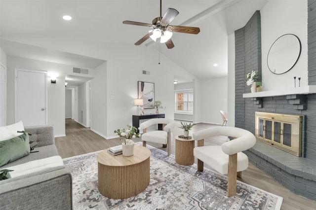 1300 Rivercrest Boulevard, Allen, TX 75002
