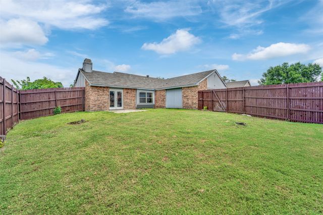 1300 Rivercrest Boulevard, Allen, TX 75002