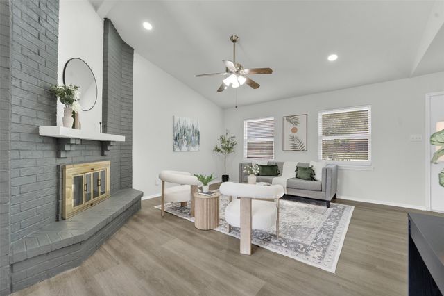 1300 Rivercrest Boulevard, Allen, TX 75002