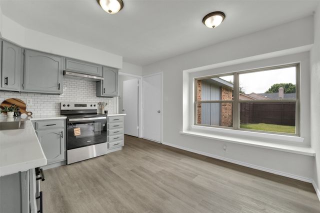 1300 Rivercrest Boulevard, Allen, TX 75002