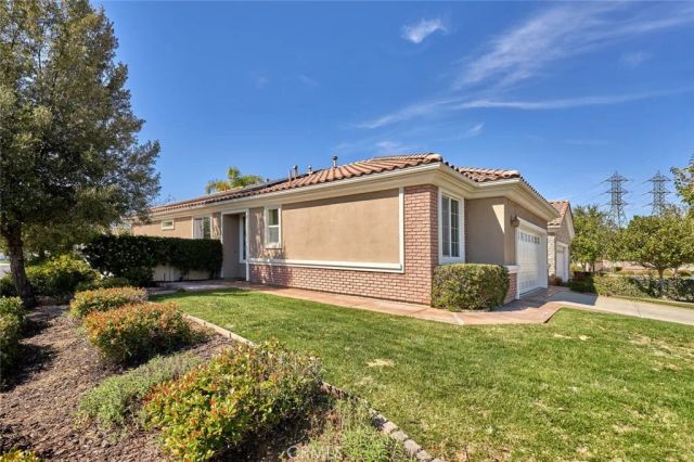 1143 Saguaro Road, Beaumont, CA 92223