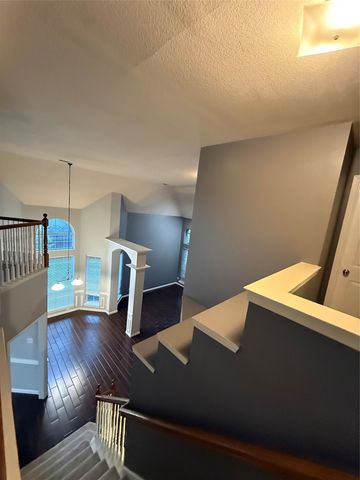 9702 Windy Hollow Drive, Irving, TX 75063