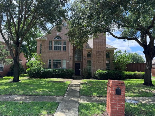 9702 Windy Hollow Drive, Irving, TX 75063
