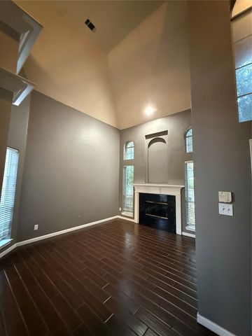 9702 Windy Hollow Drive, Irving, TX 75063