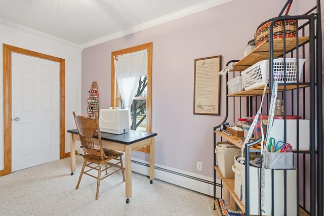 1221 6th Avenue, Dewitt, IA 52742