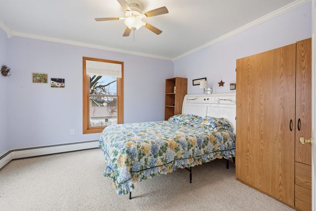 1221 6th Avenue, Dewitt, IA 52742