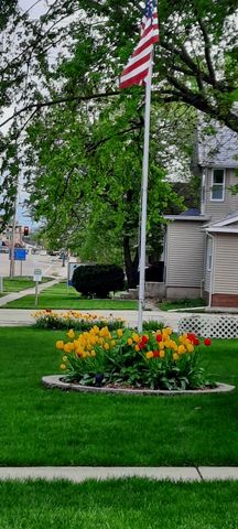 1221 6th Avenue, Dewitt, IA 52742