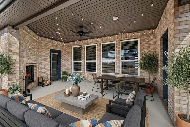 1330 Greyback Lane, Centerton, AR 72719