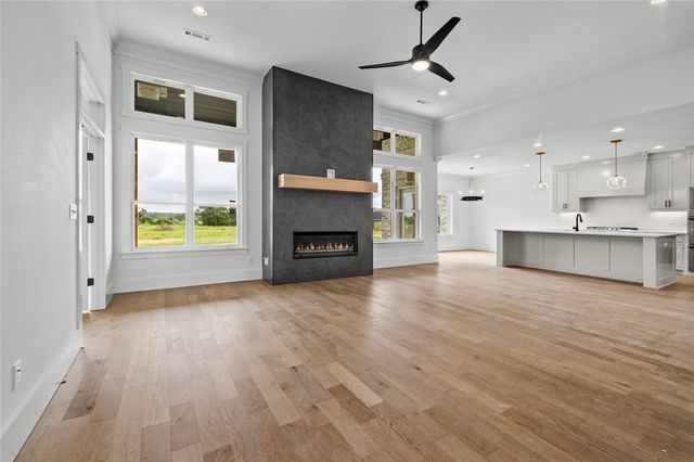 1330 Greyback Lane, Centerton, AR 72719