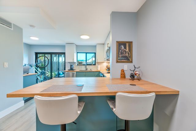 308 City View Drive, Fort Lauderdale, FL 33311