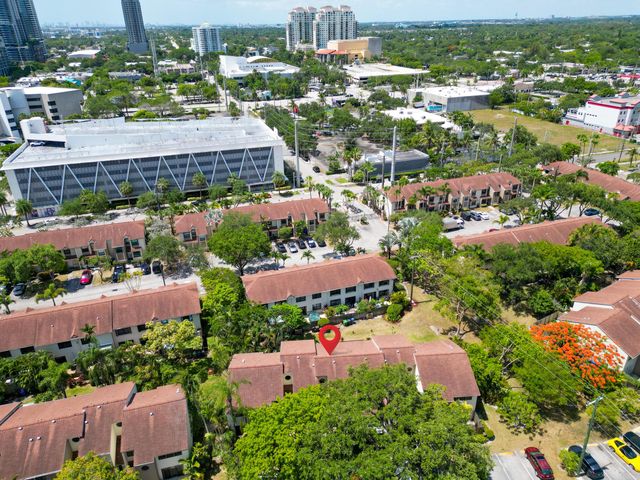 308 City View Drive, Fort Lauderdale, FL 33311