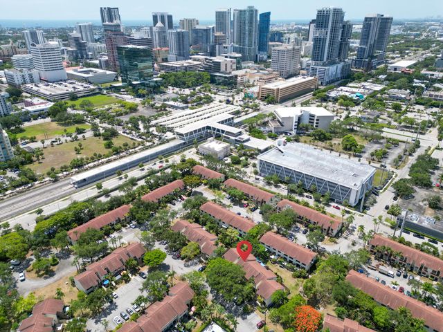 308 City View Drive, Fort Lauderdale, FL 33311