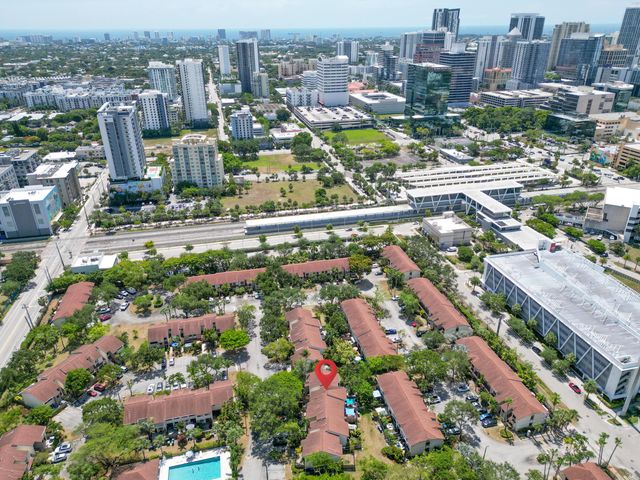 308 City View Drive, Fort Lauderdale, FL 33311