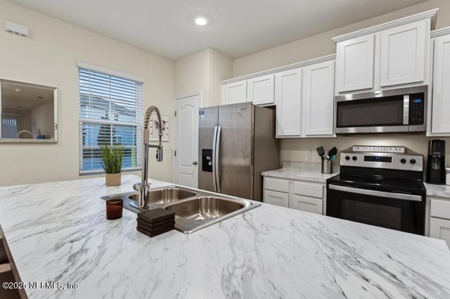 3933 OAK MILL Road, Orange Park, FL 32065