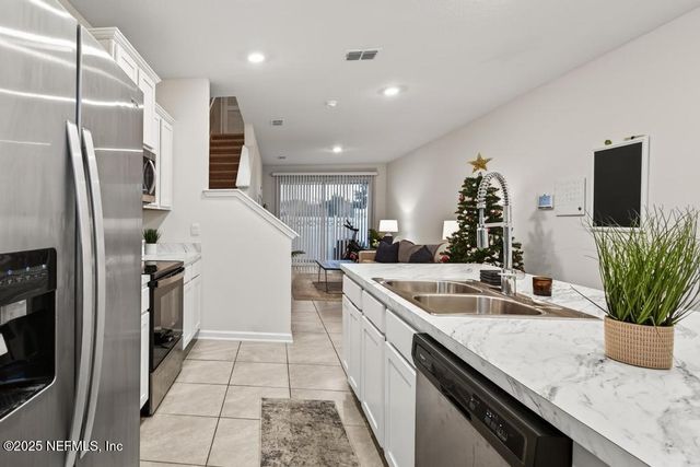 3933 OAK MILL Road, Orange Park, FL 32065