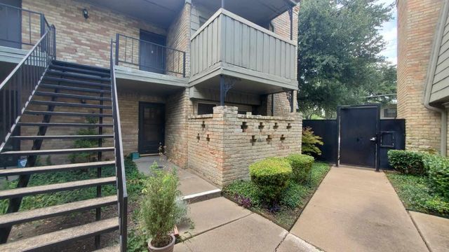 7700 Meadow Park Drive 116, Dallas, TX 75230