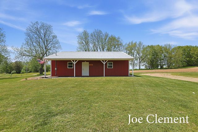 5455 E 112th Street, Grant, MI 49327